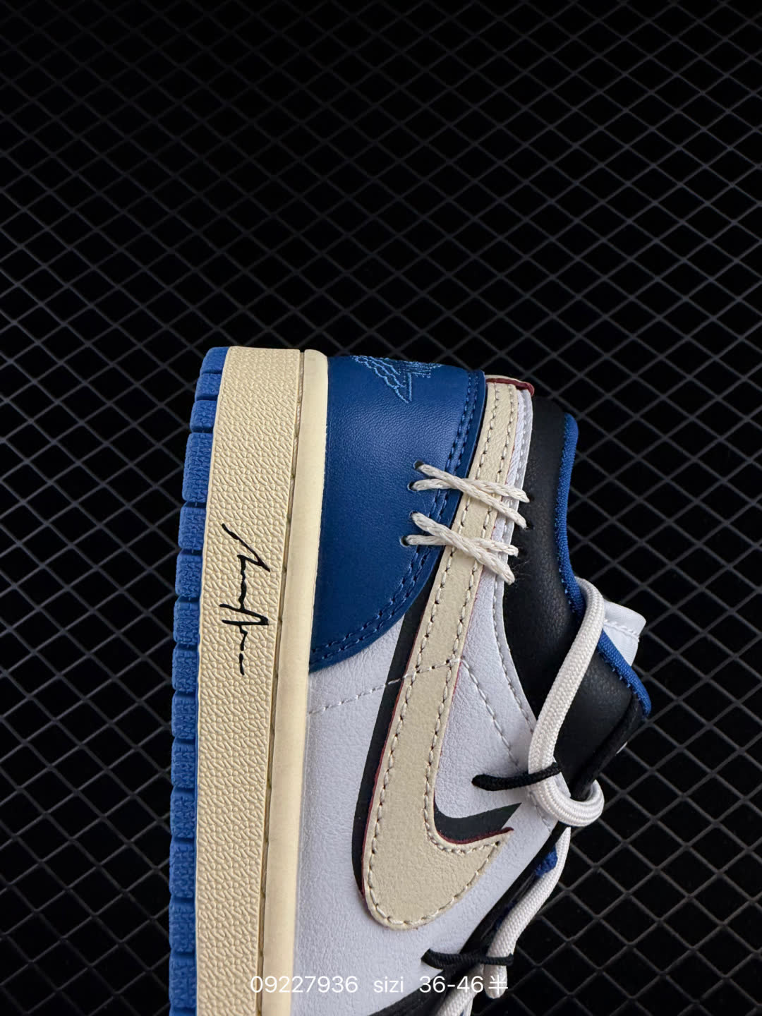 Air Jordan 1 Low AJ1